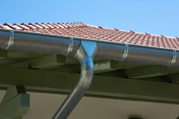Eavestrough Repair in South Bend