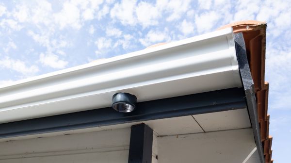 Seamless Gutters Installation in South Bend